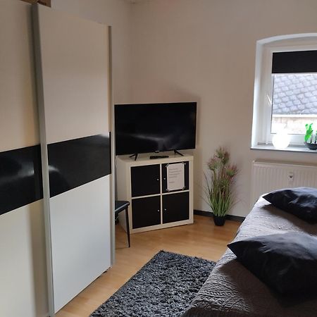 Ferienwohnung Am Vulkanpfad Ettringen  Екстер'єр фото